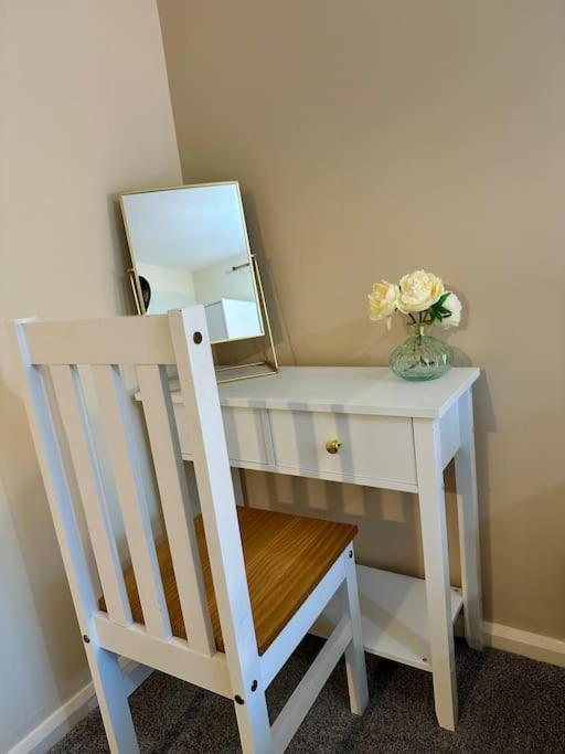 Stylish 2 Bedrooms Flat In A Quiet Cul-De-Sac Area, Near Sheffield City Centre With Free Parking Екстер'єр фото